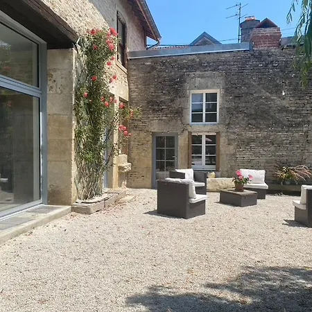 Chez Odette Erable Et Glycine Couette-café