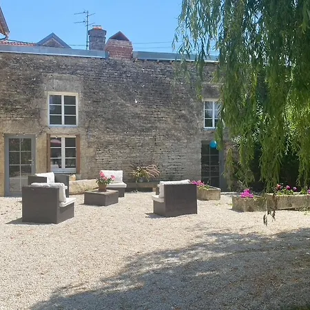 Chez Odette Erable Et Glycine Le Val-d'Esnoms