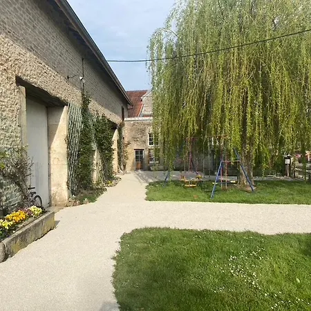 Bed & Breakfast Chez Odette Erable Et Glycine 3*