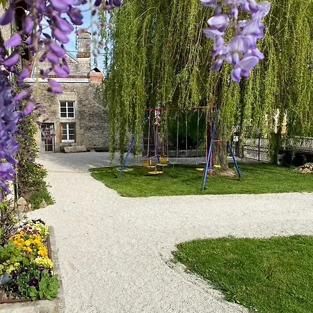 Chez Odette Erable Et Glycine 3*