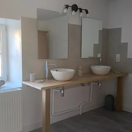 Chez Odette Erable Et Glycine Le Val-d'Esnoms