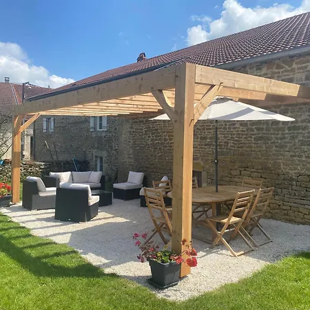 Chez Odette Erable Et Glycine Couette-café